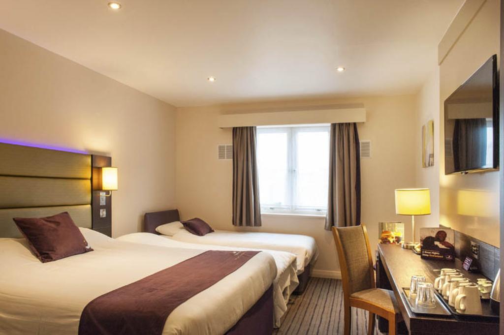 Premier Inn London Southwark エクステリア 写真