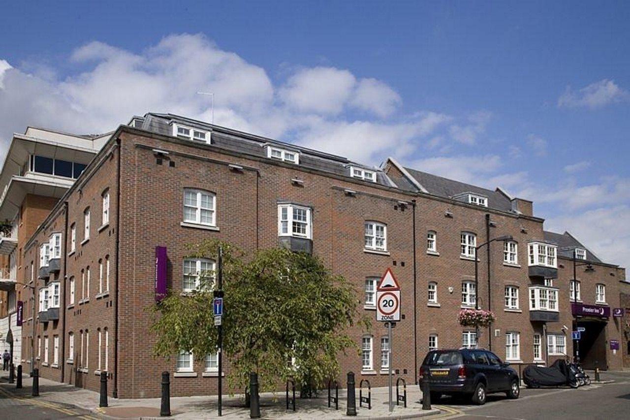 Premier Inn London Southwark エクステリア 写真