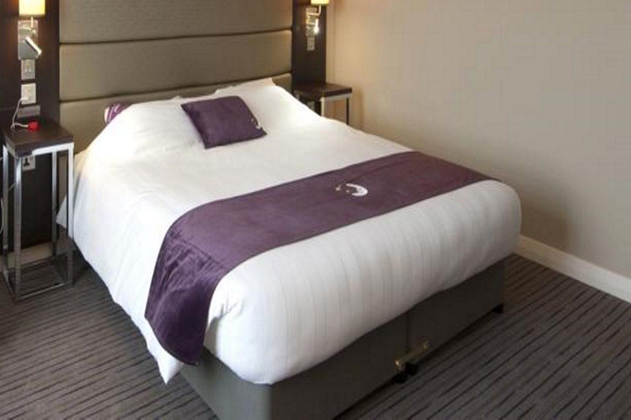 Premier Inn London Southwark エクステリア 写真