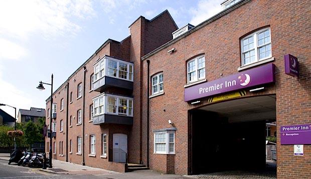 Premier Inn London Southwark エクステリア 写真